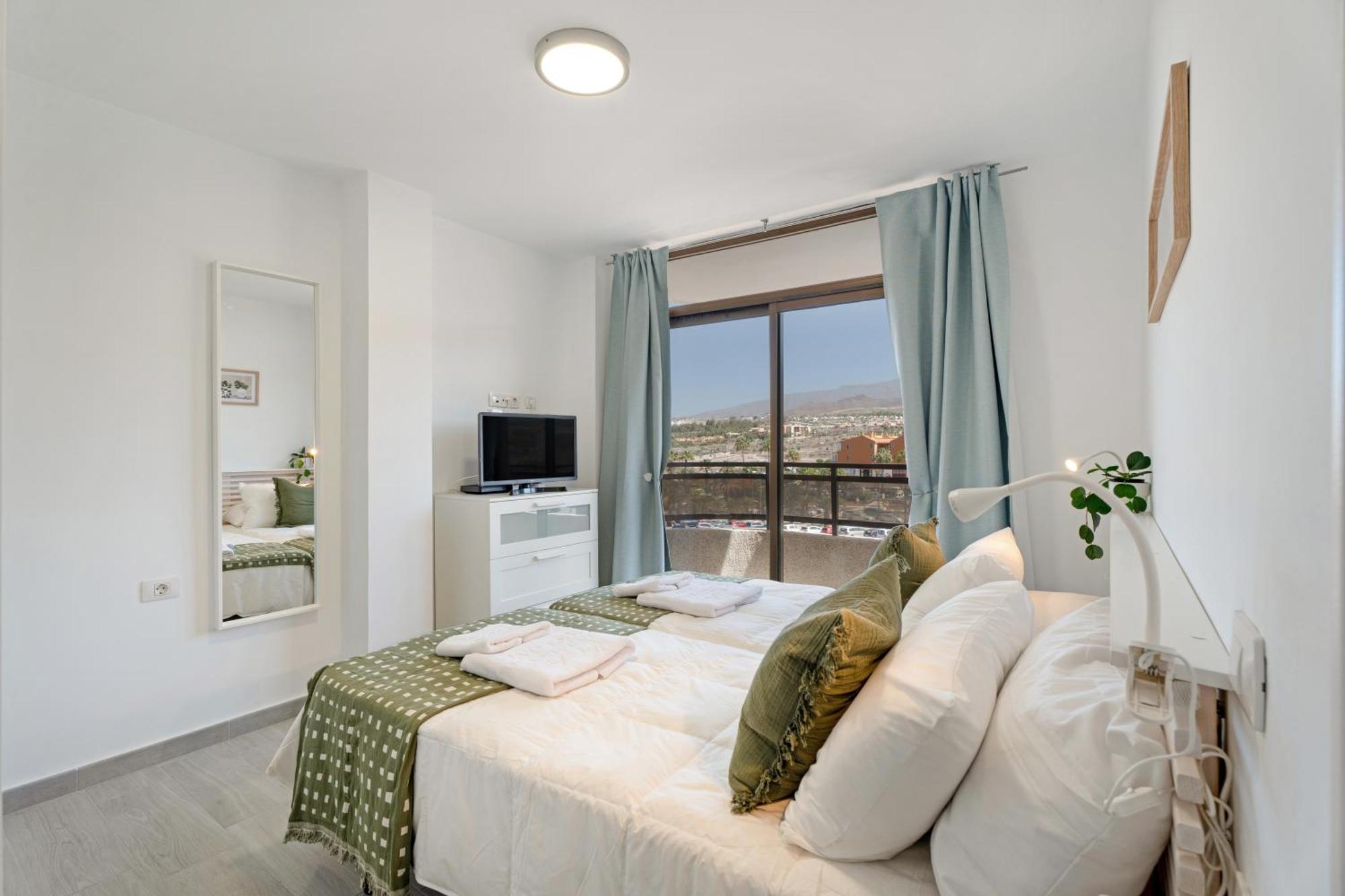 Apto Shasha Los Cristianos By Paramount Holidays Arona  Exterior foto