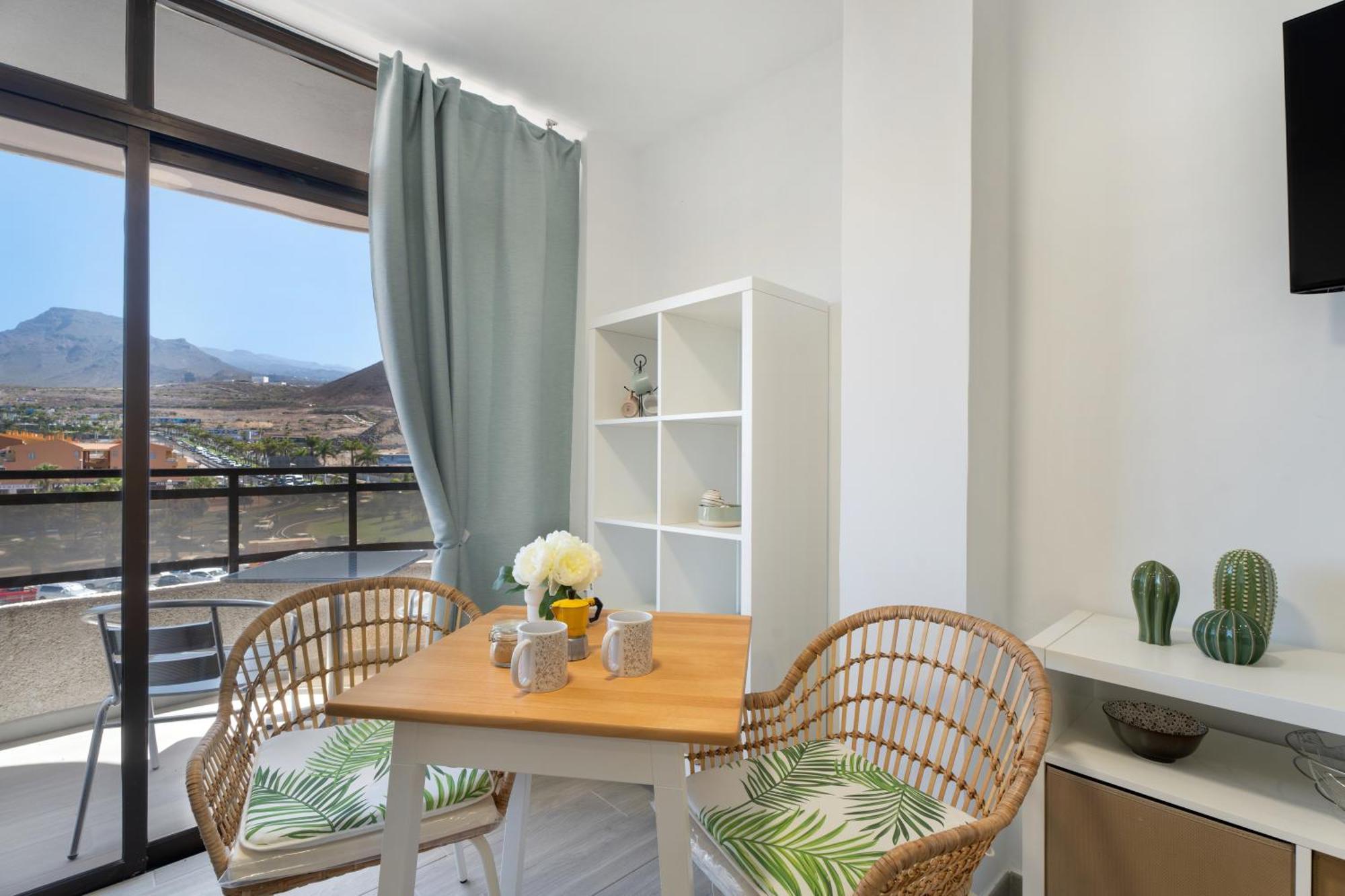 Apto Shasha Los Cristianos By Paramount Holidays Arona  Exterior foto